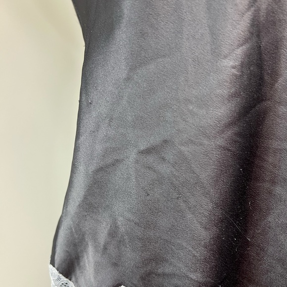 VS Grey Lingerie Top - Picture 5 of 13